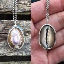 Load image into Gallery viewer, Reversible Cowry Shell Sterling Silver Necklace
